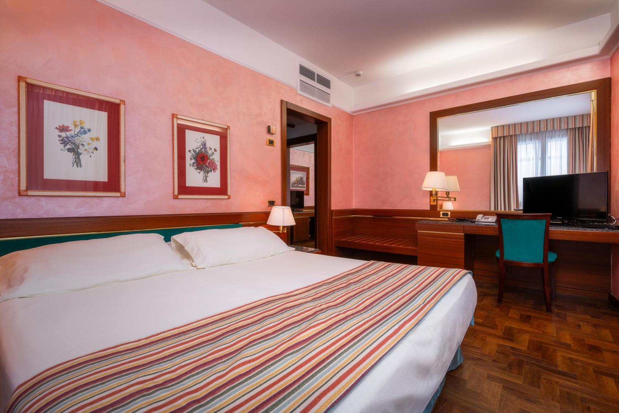 Hotel Crivi's Milán Exteriér fotografie